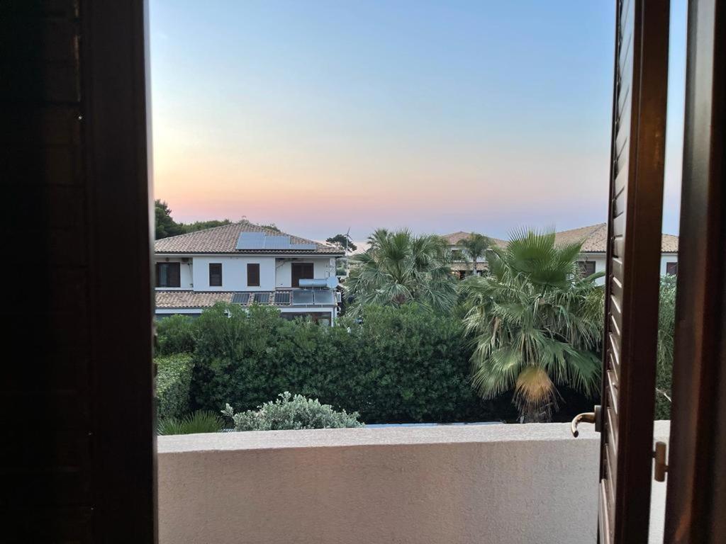 Villa Jari Carini Esterno foto